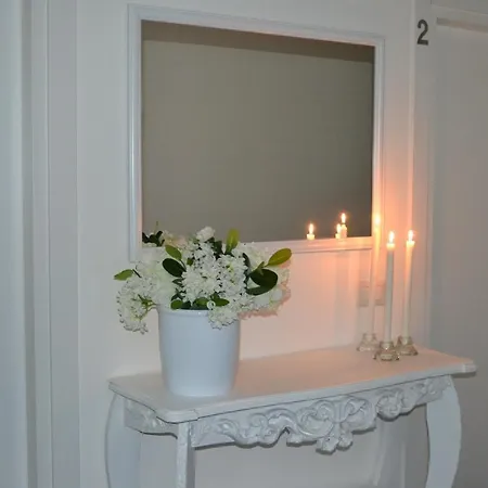 Gio House 3*