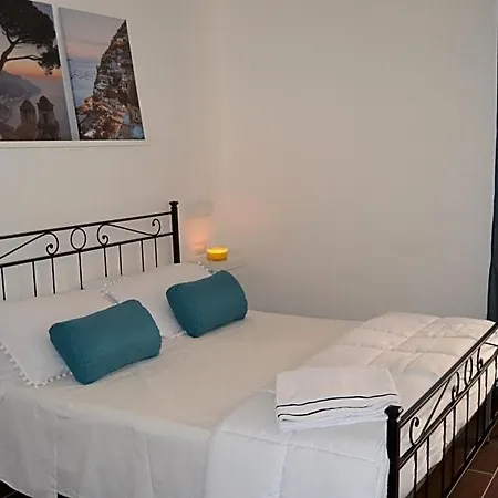 Gio House 3* Pompéi