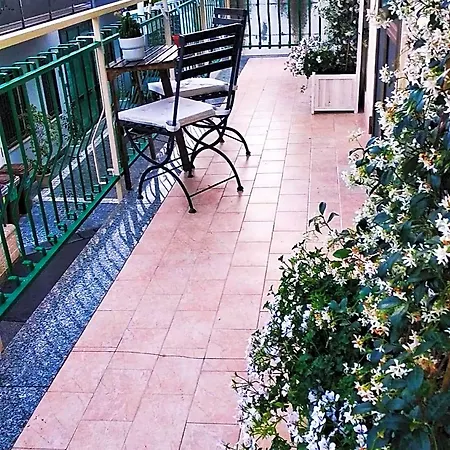Gio House Couette-café
